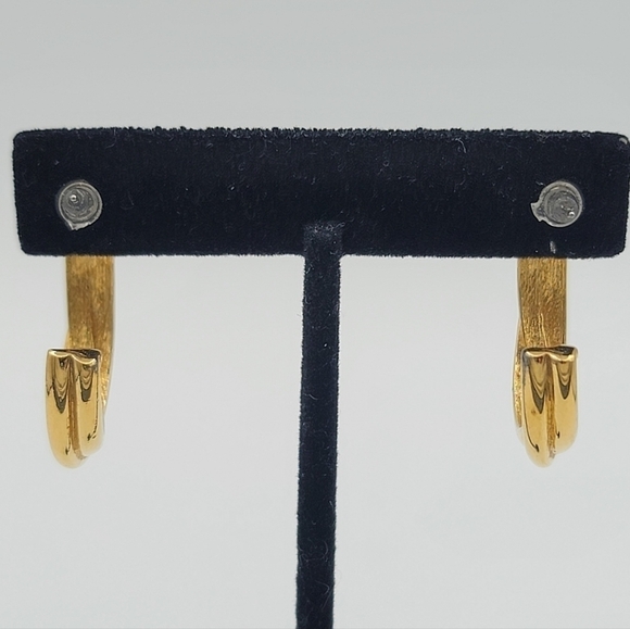 Napier Goldtone Twisted Hoop Earrings #766 - Picture 6 of 11